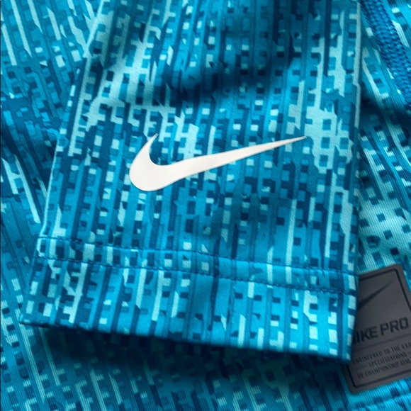 boys' nike pro thermal compression shirt - Picture 5 of 8